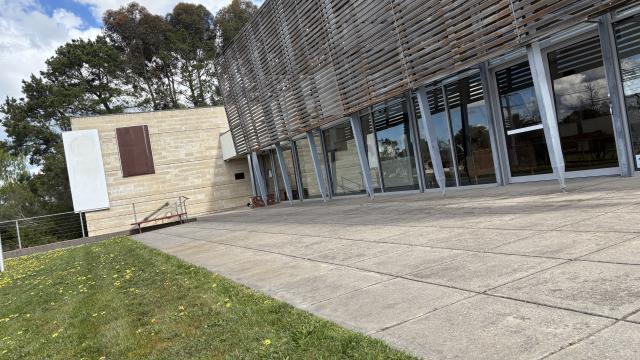 The facade of the Ararat JTP