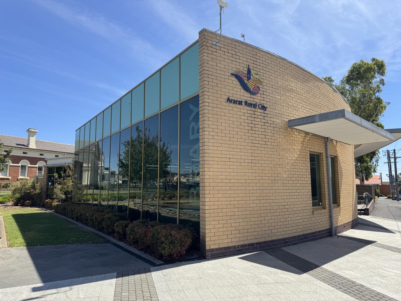 Ararat Library