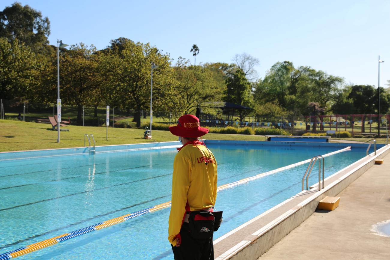 Outdoor swimming pool