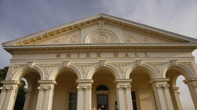 Ararat Shire Hall on a sunny day