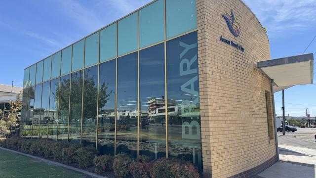 Ararat Library in the daytime