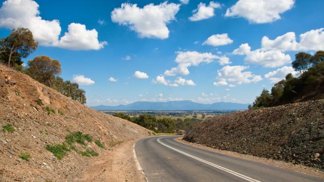 Road to Moyston