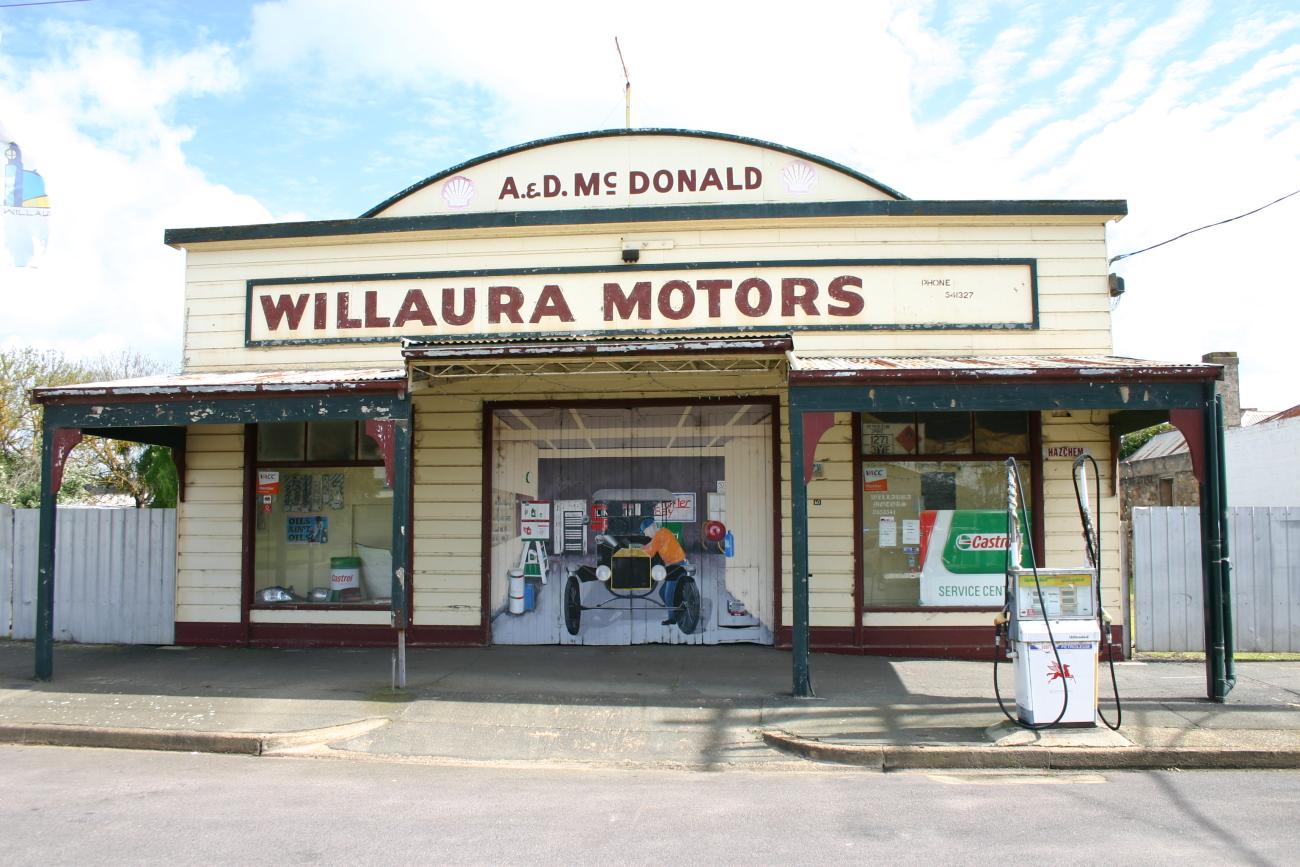Willaua Motors 